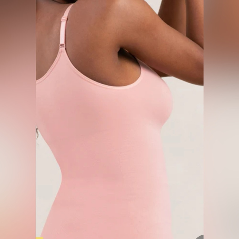 NWT Shapermint Essentials All Day Every Day Scoop Neck Cami COLOR ROSE TAN
